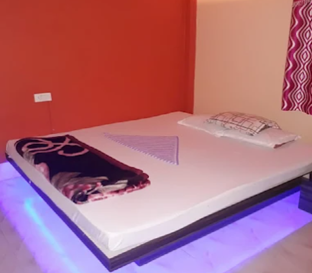 Deluxe Double AC Room